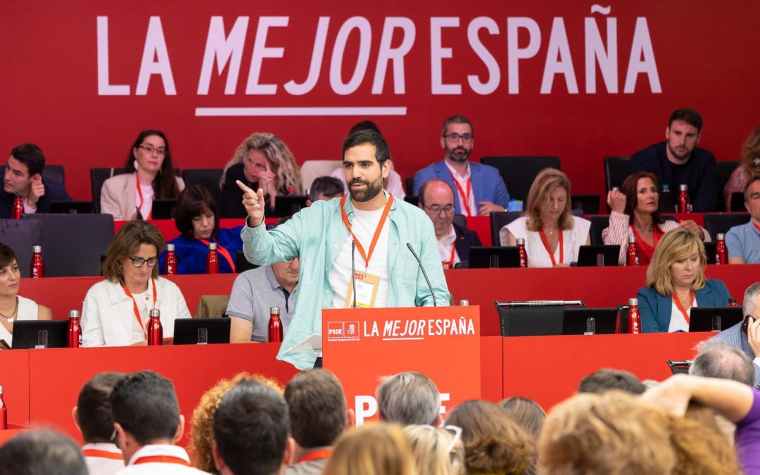 Juventudes Socialistas reivindica la España abierta de las verbenas frente a la “rancia y clasista” de los reservados.