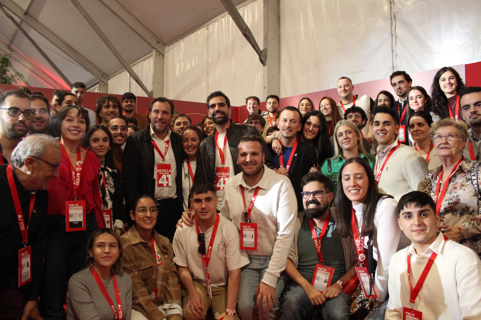 Coloquio joven con Óscar Puente en el 41 Congreso del PSOE