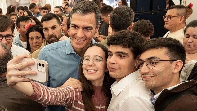 Representantes institucionales, orgánicos y militancia de Juventudes  Socialistas trasladan su respaldo a Pedro Sánchez en una carta en la que piden acelerar las políticas jóvenes